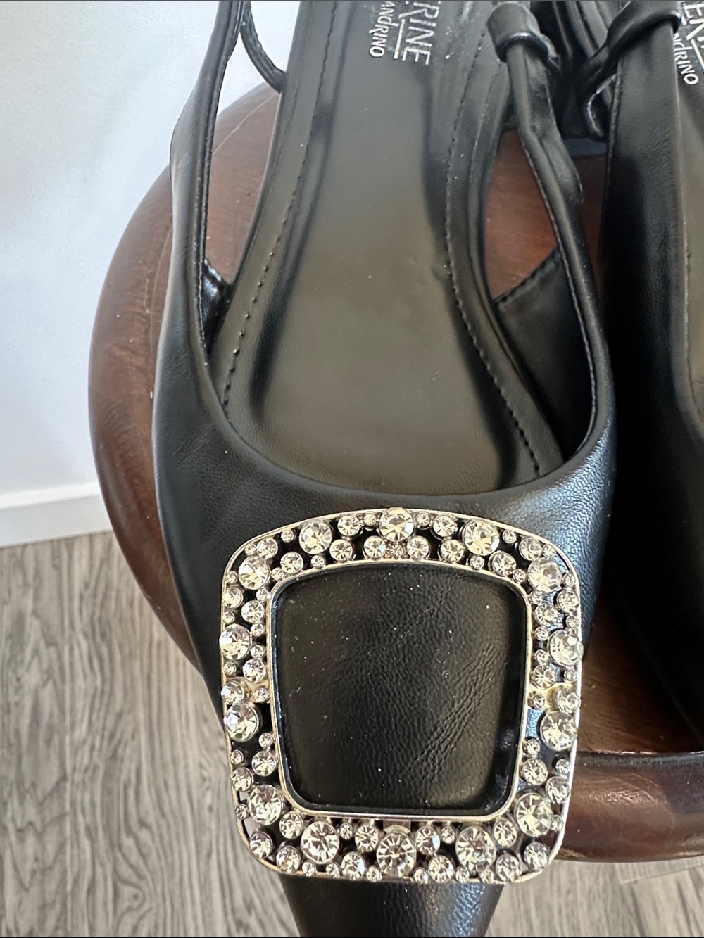 Catherine Malandrino Black Pointed Slingback Flats with Crystal Buckle - Picture 2 of 10